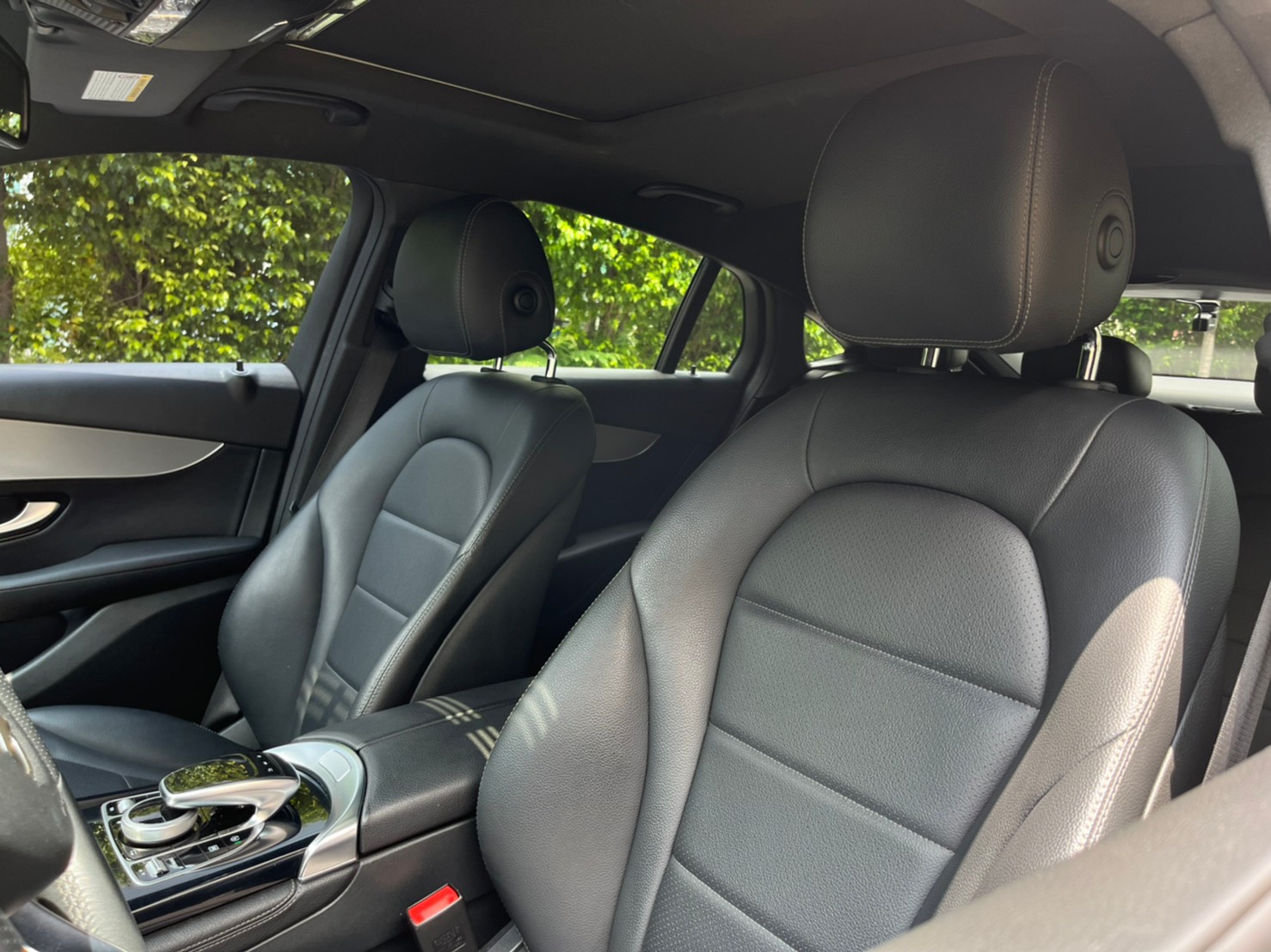 2018年MERCEDES BENZ GLC300 COUPE可車換車〃零元購車〃免頭期款〃可全額貸款〃超貸拿現金  第14張相片