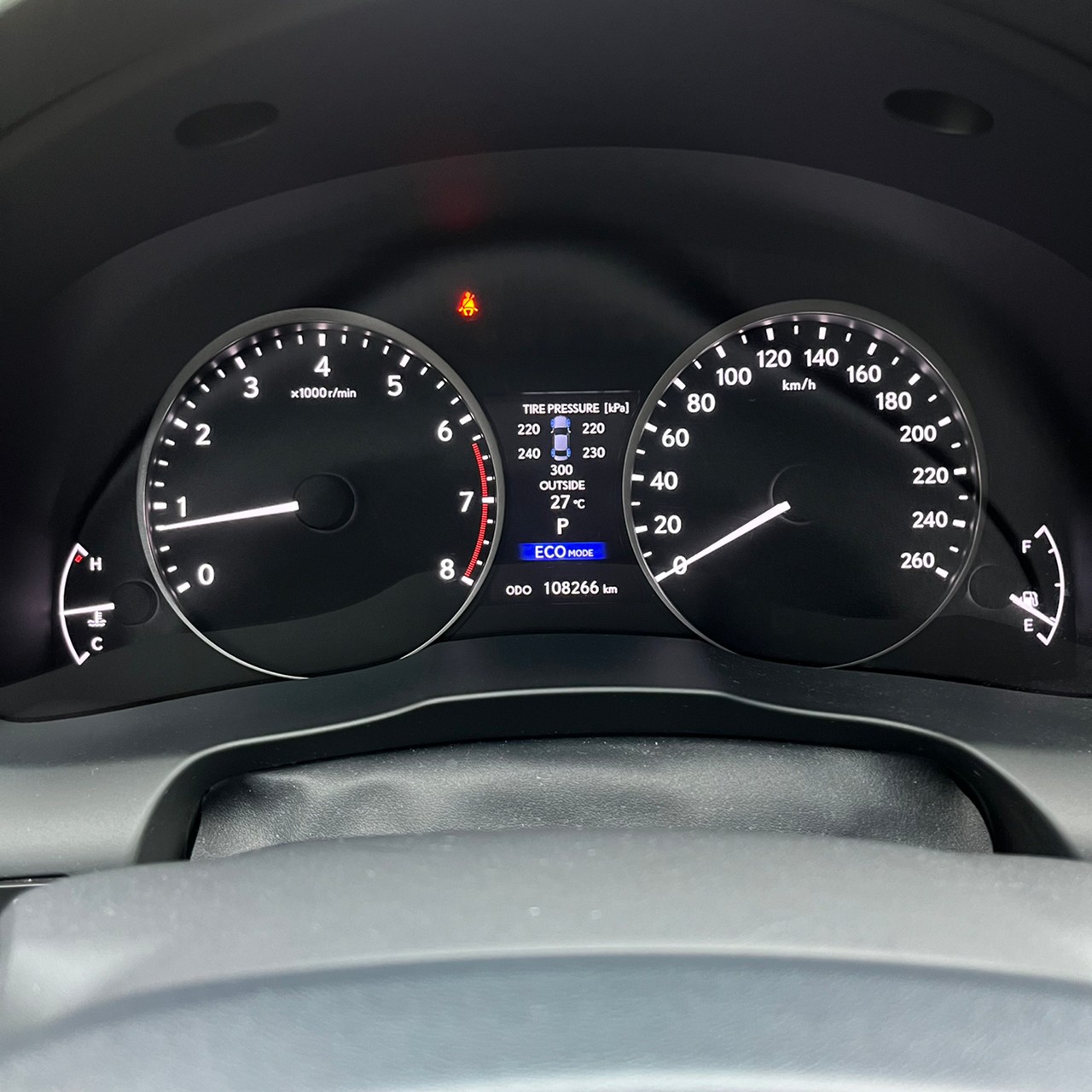 2015年LEXUS ES250可車換車〃零元購車〃免頭期款〃可全額貸款〃超貸拿現金  第9張相片