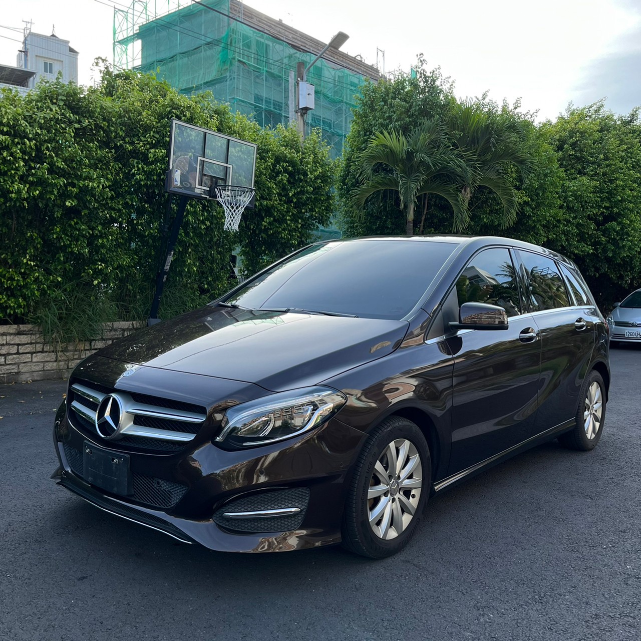 2015年MERCEDES BENZ B180可車換車〃零元購車〃免頭期款〃可全額貸款〃超貸拿現金〃車險辦理  第3張相片