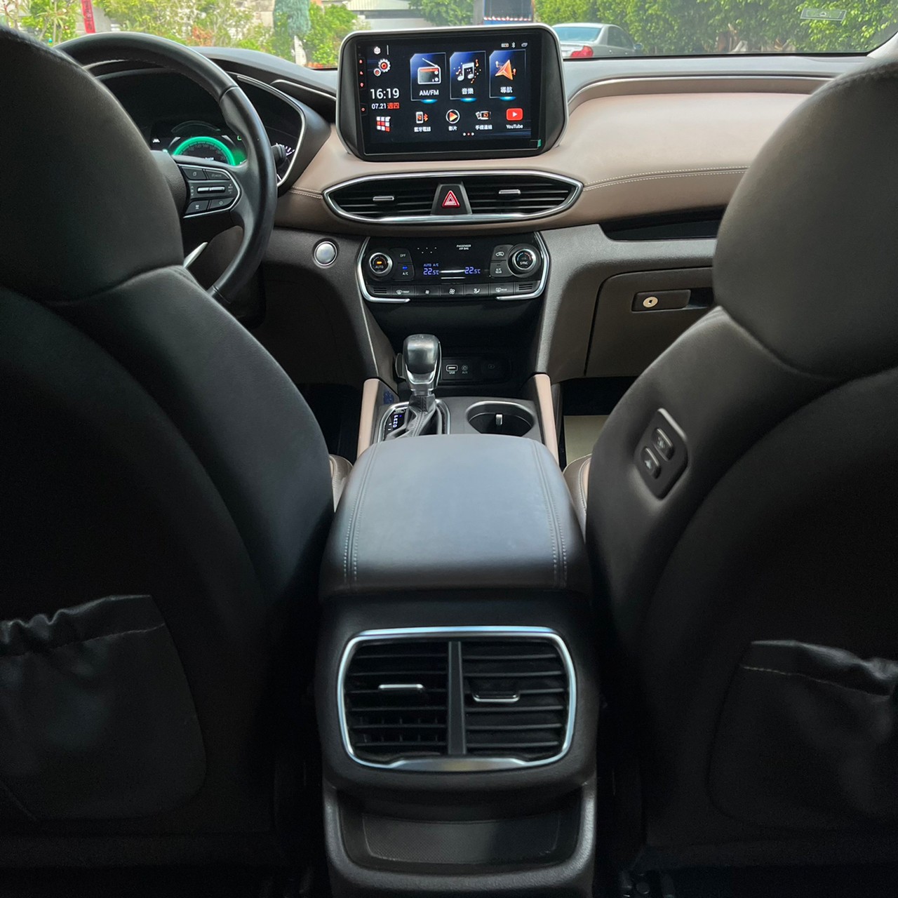 2020年HYUNDAI SANTAFE 可車換車〃零元購車〃免頭期款〃可全額貸款〃超貸拿現金〃車險辦理  第16張相片