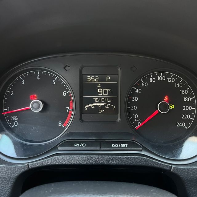 VOLKSWAGEN福斯 POLO  第7張相片