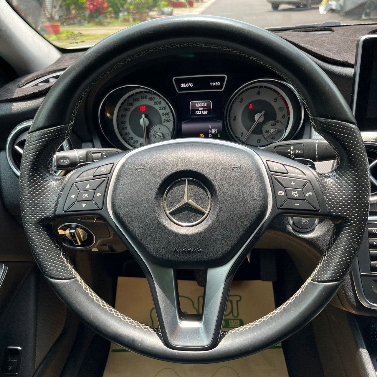 2015年MERCEDES BENZ GLA200 CDI可車換車〃零元購車〃免頭期款〃可全額貸款〃超貸拿現金〃車險代辦  第14張相片