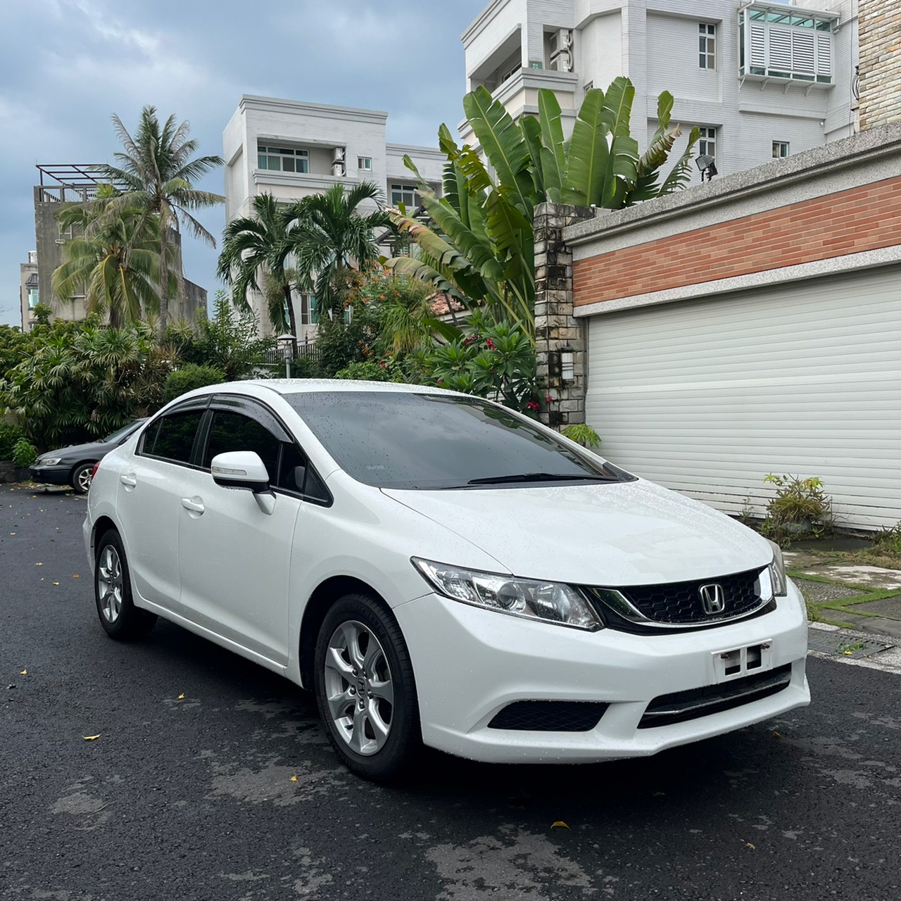 2015年HONDA CIVIC可車換車〃零元購車〃免頭期款〃可全額貸款〃超貸拿現金〃車險辦理  第3張相片