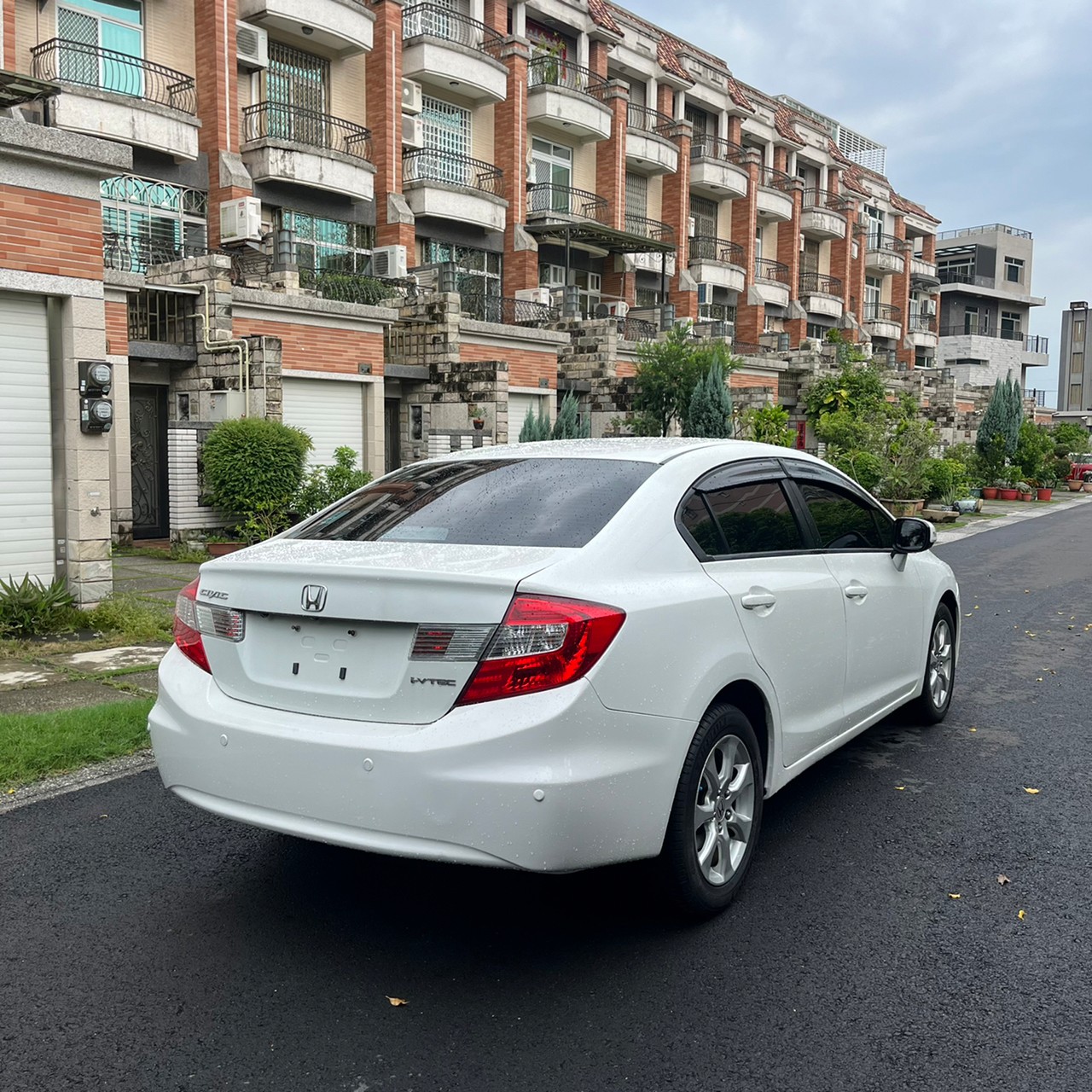 2015年HONDA CIVIC可車換車〃零元購車〃免頭期款〃可全額貸款〃超貸拿現金〃車險辦理  第5張相片