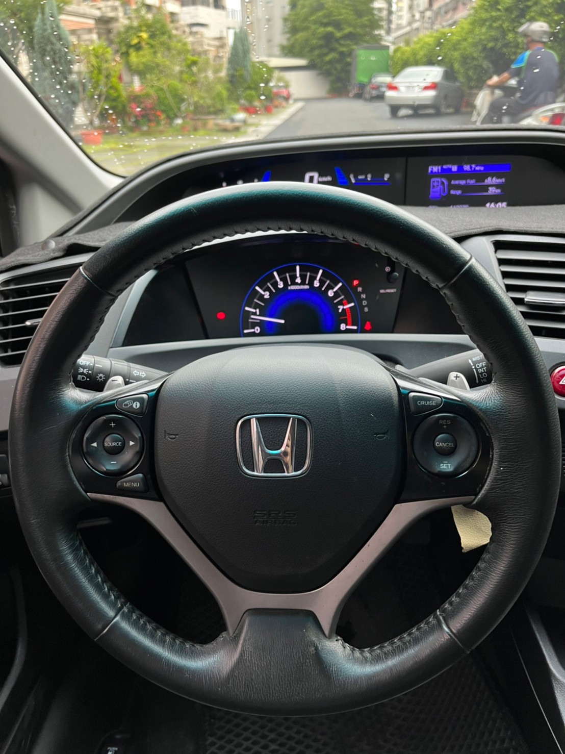 2015年HONDA CIVIC可車換車〃零元購車〃免頭期款〃可全額貸款〃超貸拿現金〃車險辦理  第13張相片