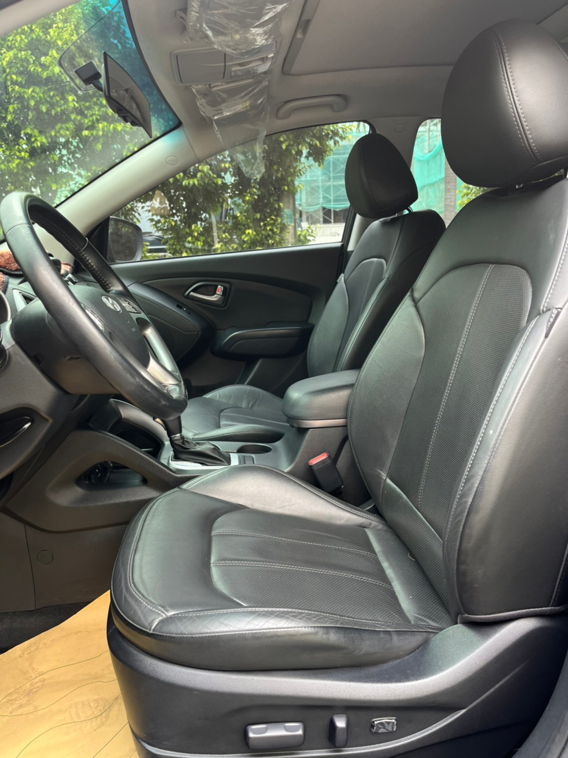 2016年HYUNDAI IX35可車換車〃零元購車〃免頭期款〃可全額貸款〃超貸拿現金〃車險辦理  第14張相片