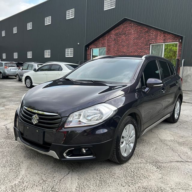 SUZUKI鈴木 SX4  第1張相片