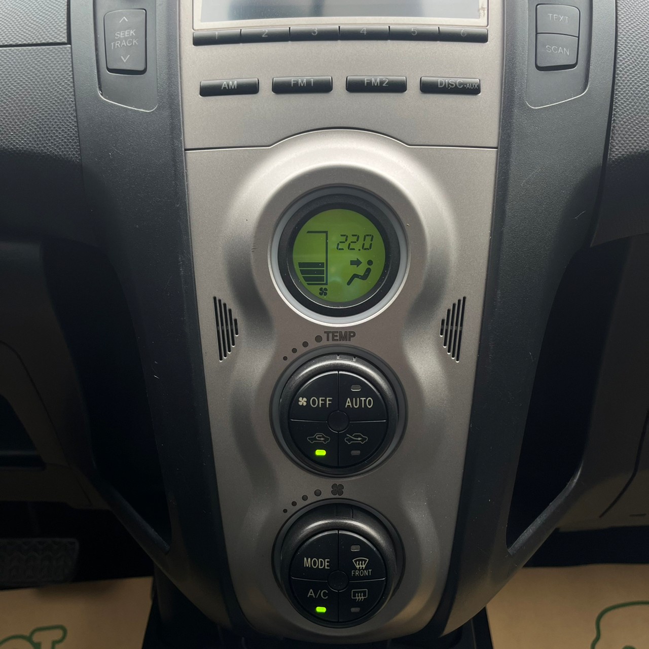 2011年TOYOTA YARIS可車換車〃零元購車〃免頭期款〃可全額貸款〃超貸拿現金〃車險辦理  第10張相片