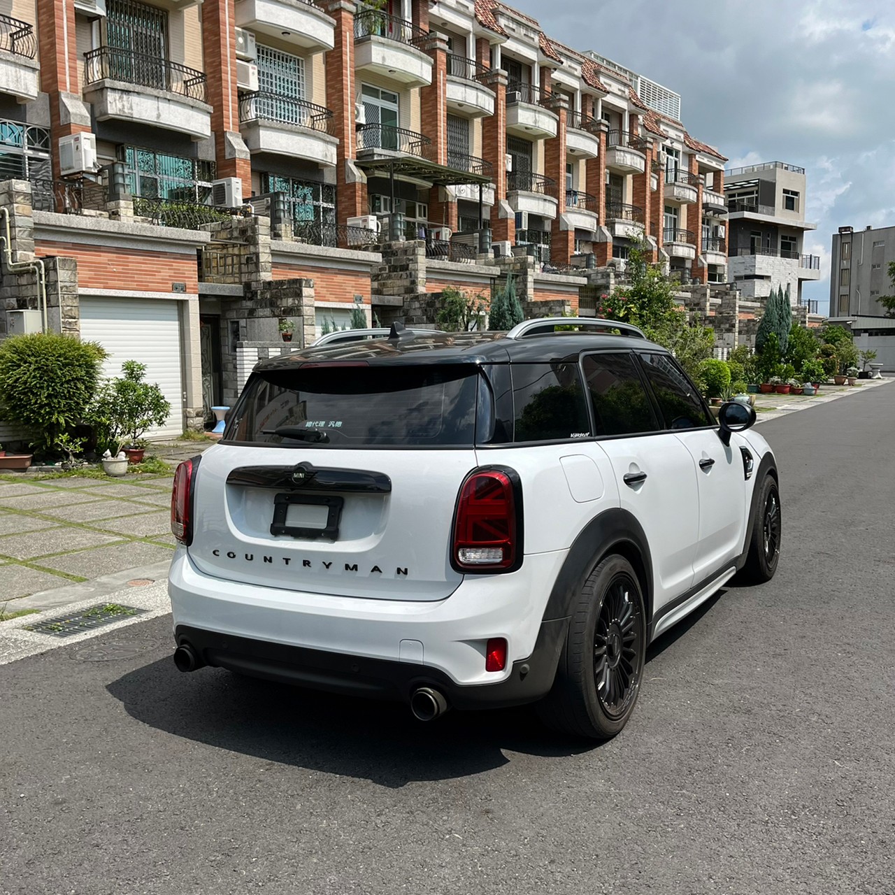 2017年MINI COUNTRYMAN可車換車〃零元購車〃免頭期款〃可全額貸款〃超貸拿現金〃車險辦理  第4張相片