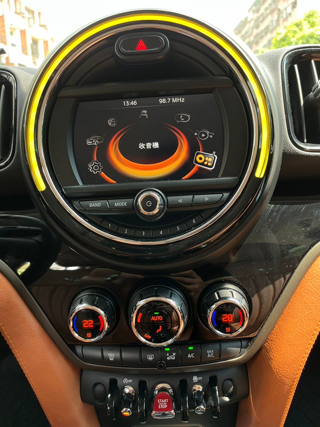 2017年MINI COUNTRYMAN可車換車〃零元購車〃免頭期款〃可全額貸款〃超貸拿現金〃車險辦理  第9張相片
