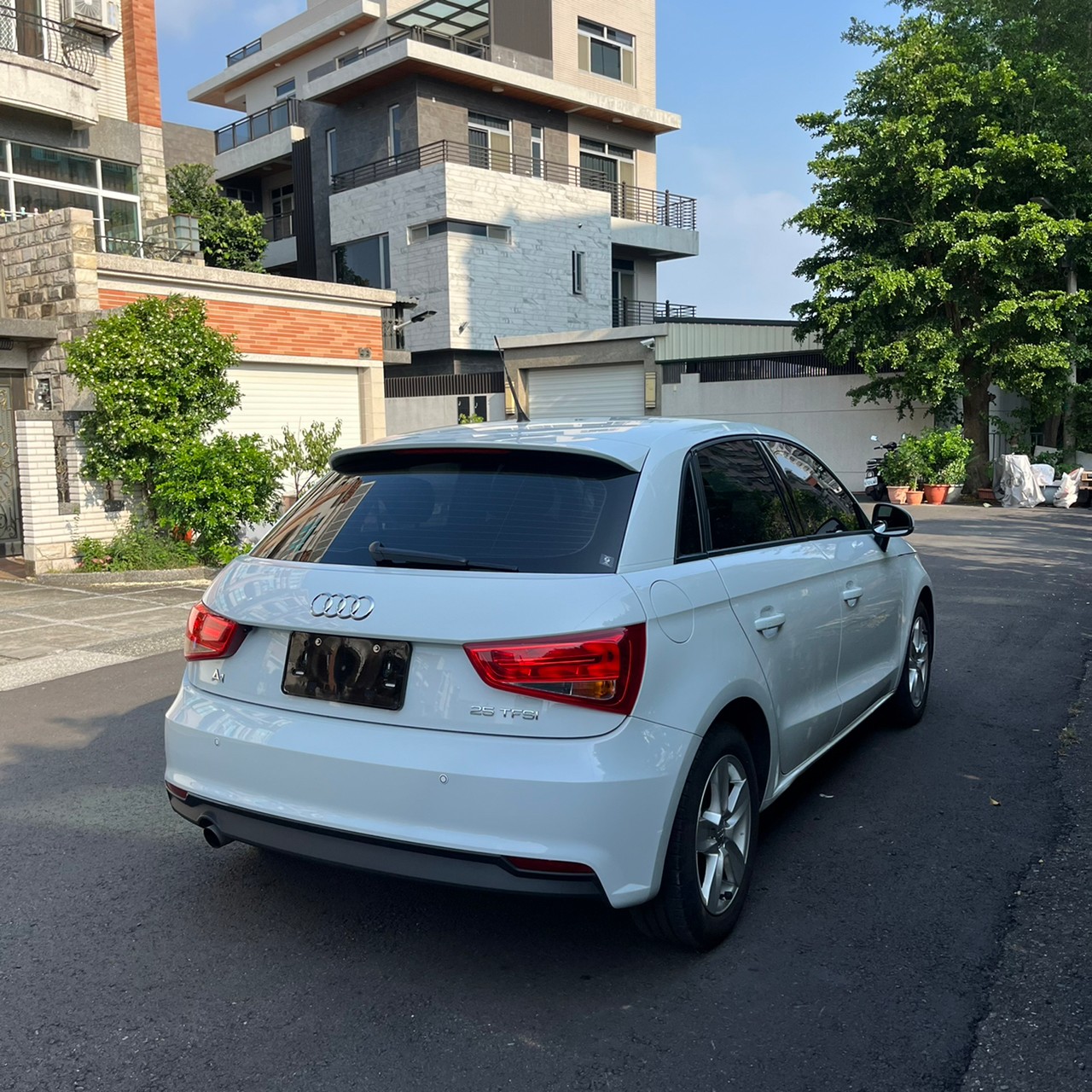 2016年AUDI A1可車換車〃零元購車〃免頭期款〃可全額貸款〃超貸拿現金〃車險辦理  第6張相片