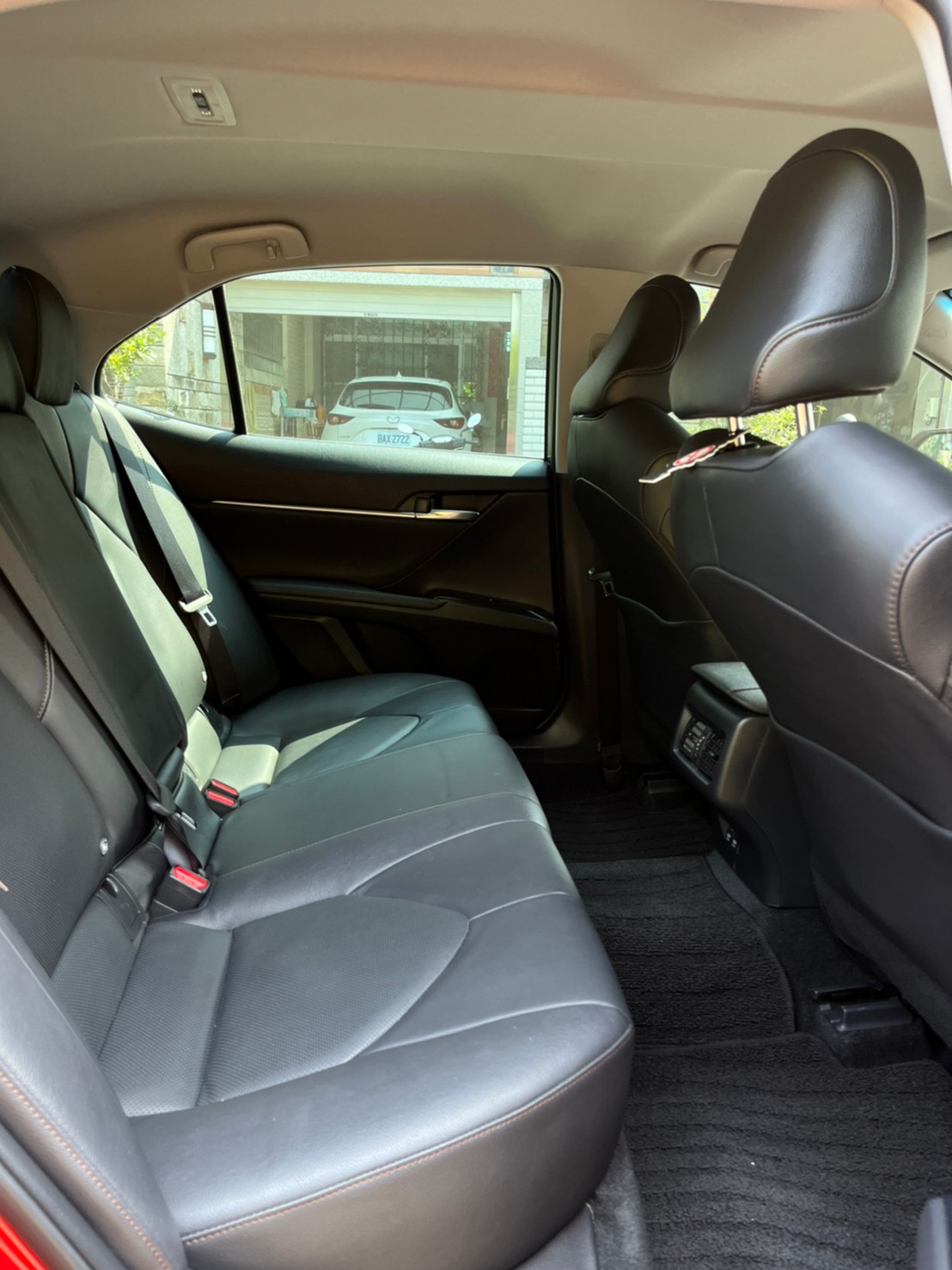 2019年TOYOTA CAMRY可車換車〃零元購車〃免頭期款〃可全額貸款〃超貸拿現金〃車險辦理  第16張相片