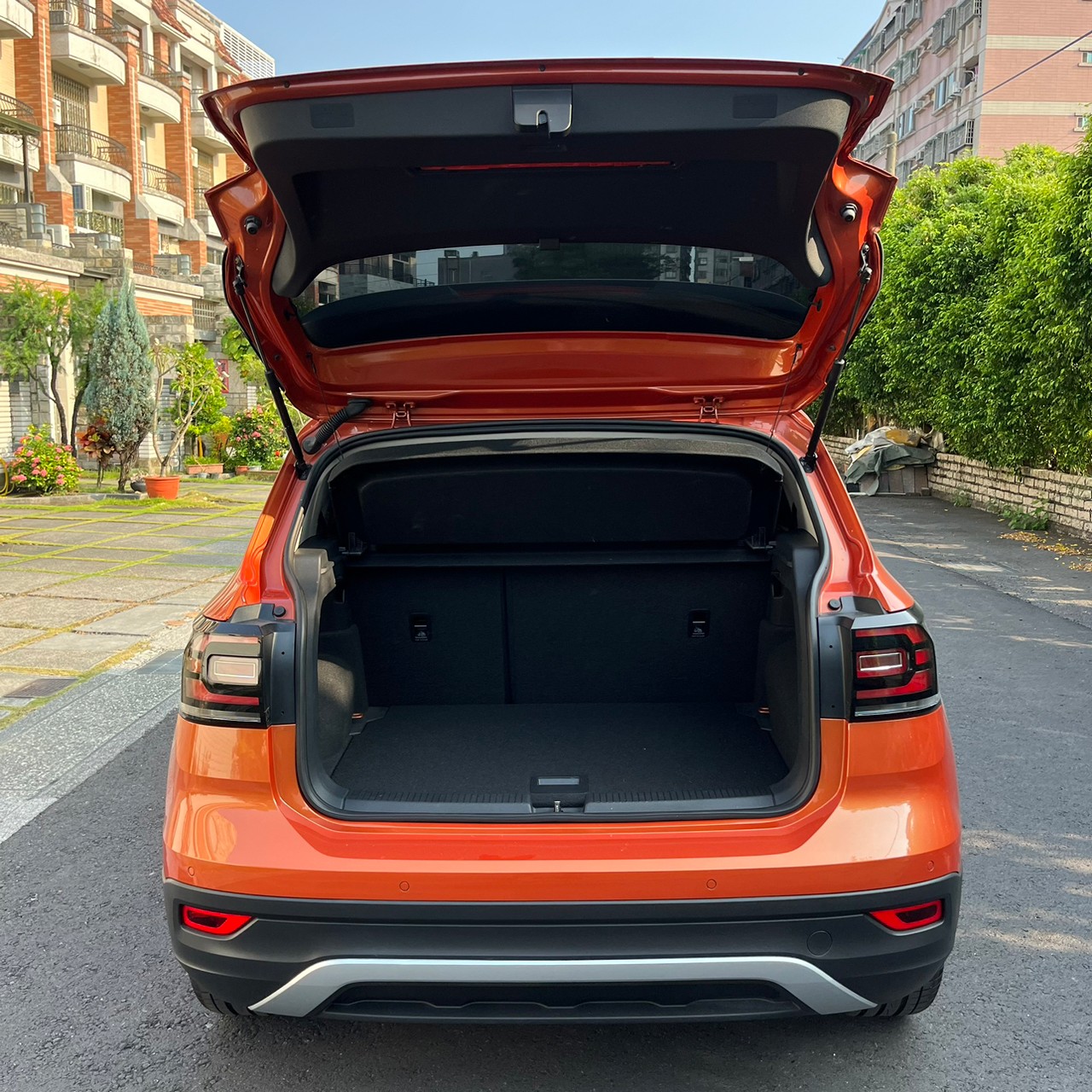 2020年VOLKSWAGEN T-CROSS 可車換車〃零元購車〃免頭期款〃可全額貸款〃超貸拿現金〃車險辦理  第7張相片