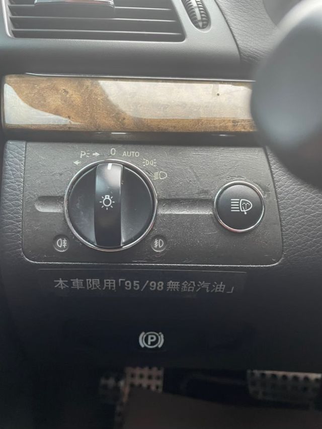 M-BENZ賓士 E350  第7張相片