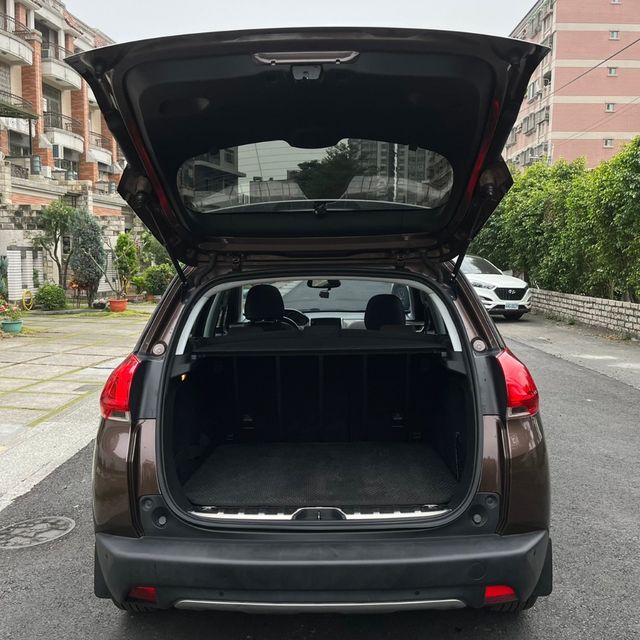 PEUGEOT寶獅 2008  第16張相片