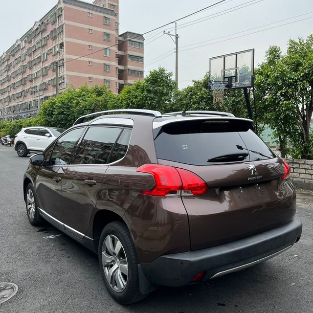 PEUGEOT寶獅 2008  第17張相片