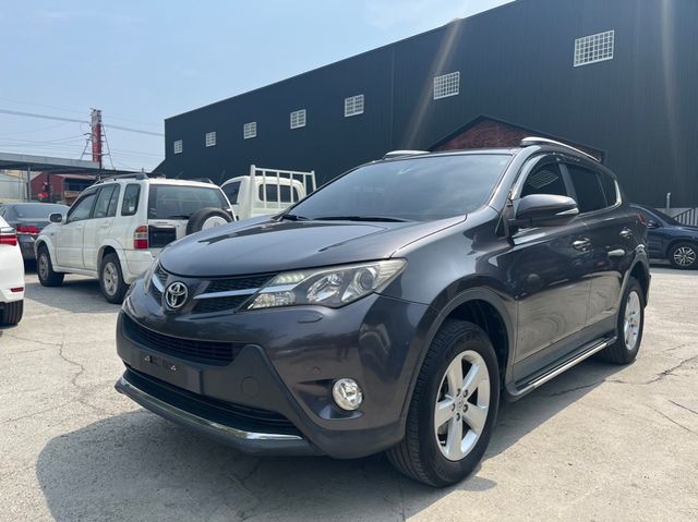 TOYOTA豐田 RAV4  第1張相片