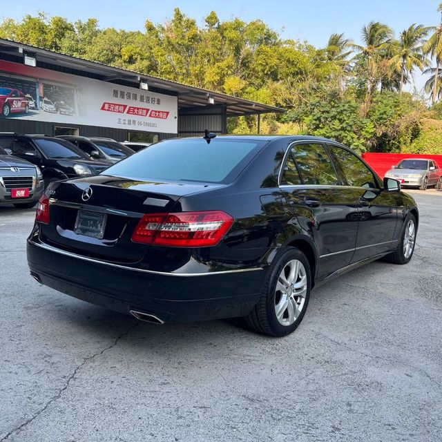 M-BENZ賓士 E300  第2張相片