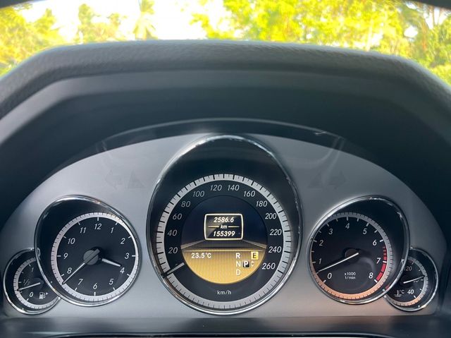 M-BENZ賓士 E300  第7張相片