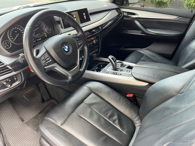 BMW寶馬 X5  第9張相片