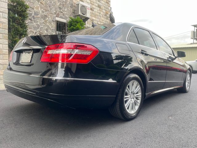 M-BENZ賓士 E250  第3張相片