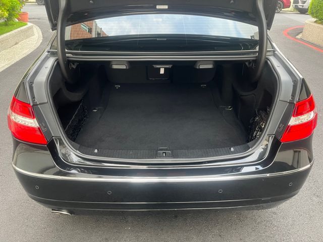 M-BENZ賓士 E250  第7張相片