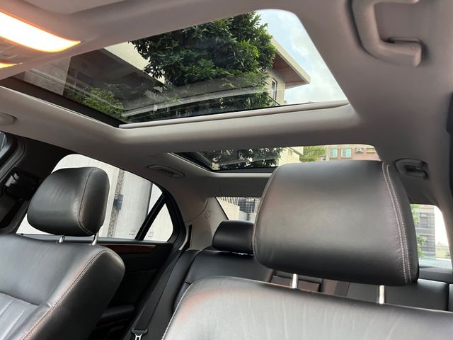 M-BENZ賓士 E250  第11張相片