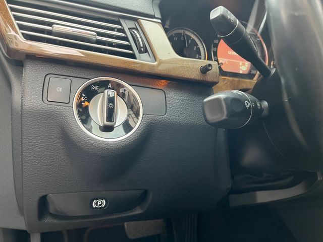 M-BENZ賓士 E250  第15張相片