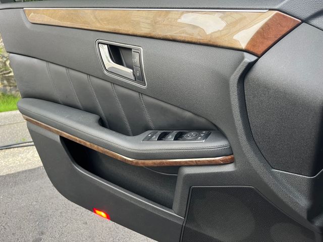 M-BENZ賓士 E250  第16張相片
