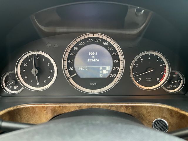 M-BENZ賓士 E250  第17張相片