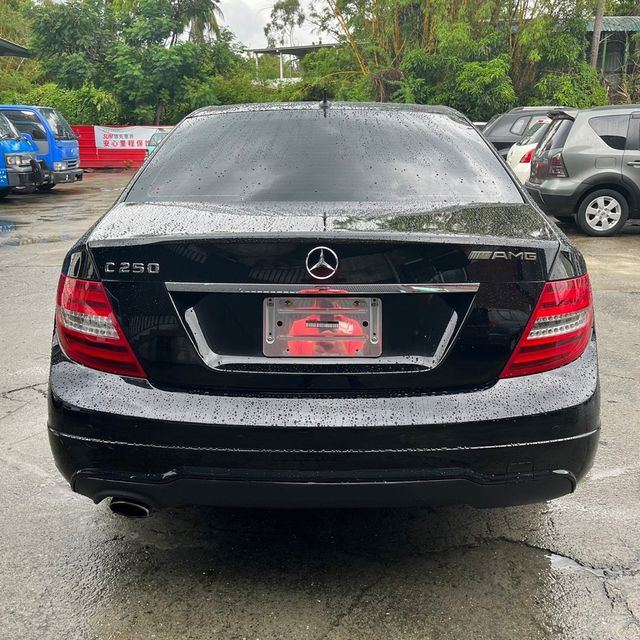 M-BENZ賓士 C250  第6張相片