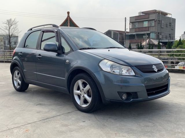 SUZUKI鈴木 SX4  第1張相片