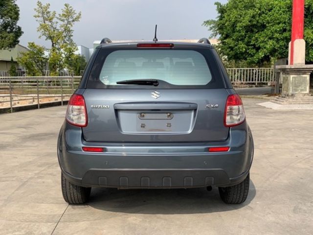 SUZUKI鈴木 SX4  第5張相片