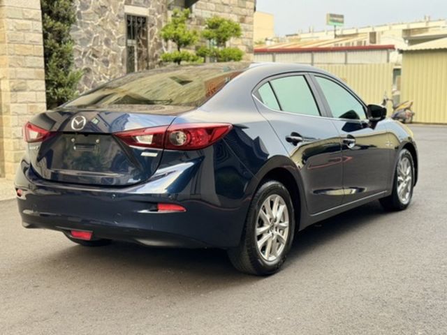 MAZDA馬自達 MAZDA 3  第5張相片