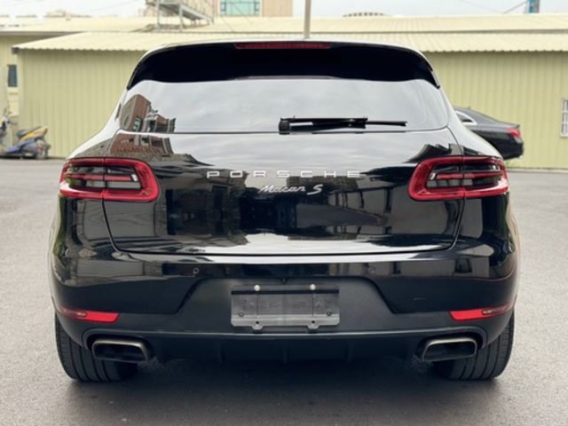 PORSCHE保時捷 MACAN  第5張相片