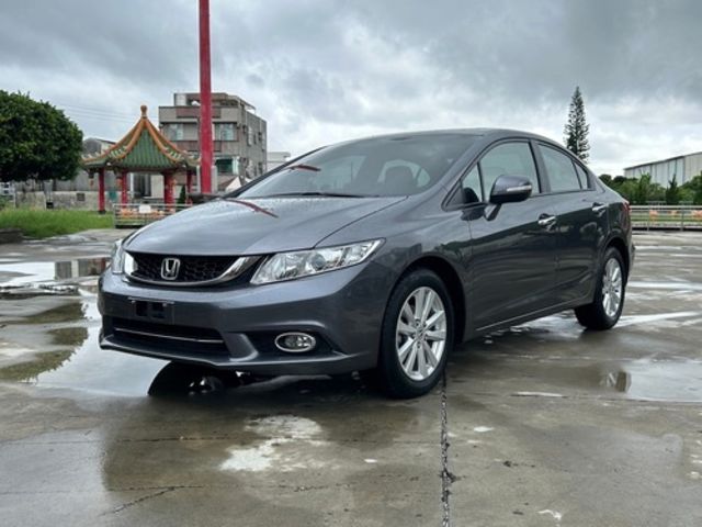 HONDA本田 CIVIC  第2張相片