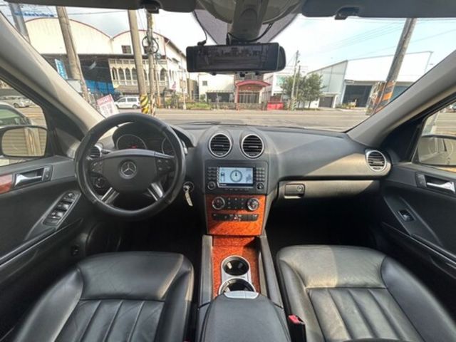 M-BENZ賓士 ML350  第13張相片