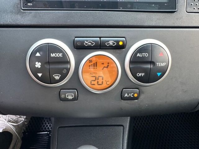 NISSAN日產 TIIDA  第12張相片