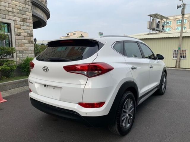 HYUNDAI現代 TUCSON  第2張相片