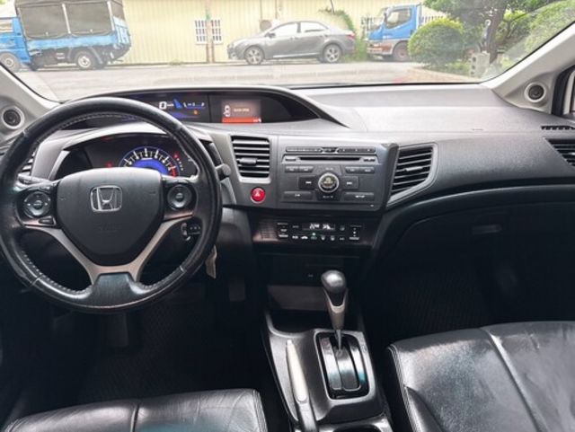 HONDA本田 CIVIC  第8張相片
