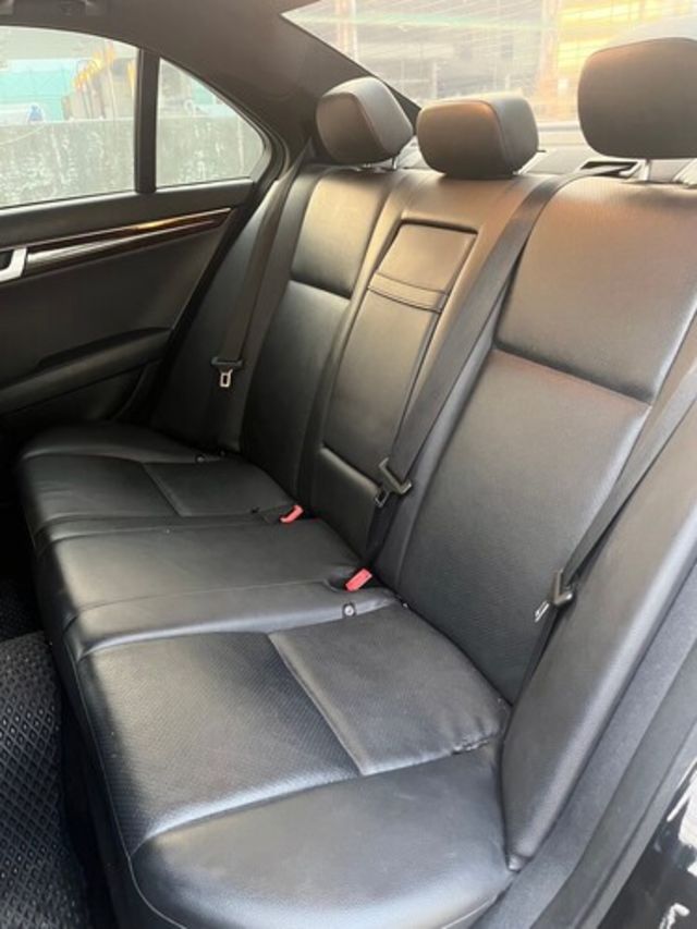 M-BENZ賓士 C250  第9張相片