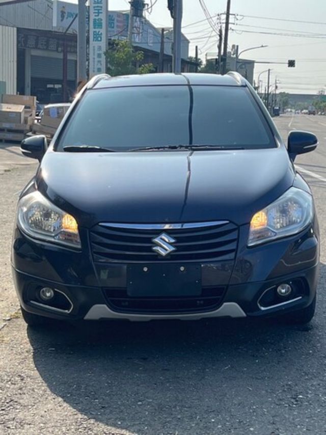SUZUKI鈴木 SX4  第3張相片