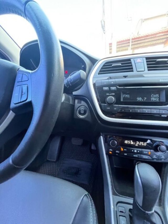 SUZUKI鈴木 SX4  第10張相片