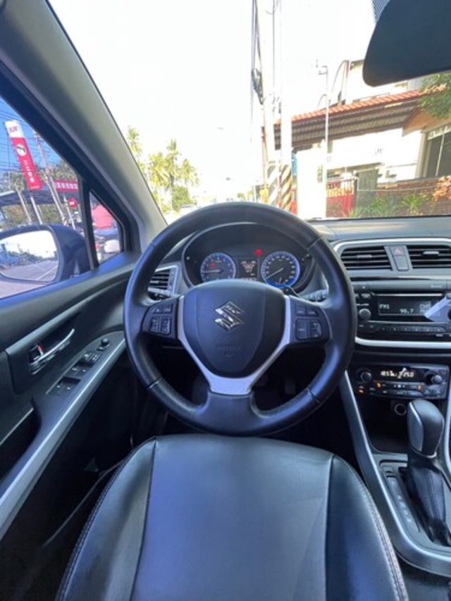 SUZUKI鈴木 SX4  第12張相片