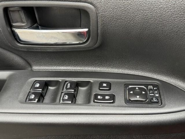 MITSUBISHI三菱 OUTLANDER  第9張相片