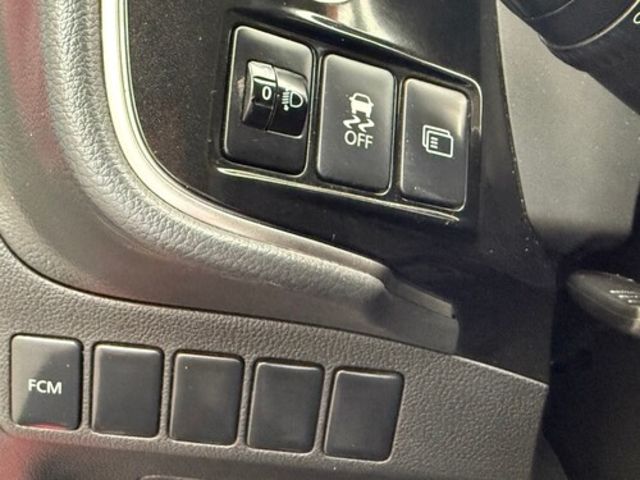 MITSUBISHI三菱 OUTLANDER  第10張相片