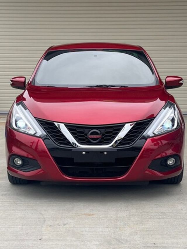 NISSAN日產 TIIDA  第3張相片