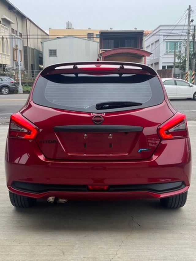 NISSAN日產 TIIDA  第4張相片