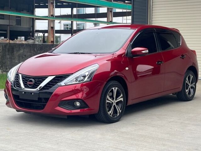 NISSAN日產 TIIDA  第6張相片