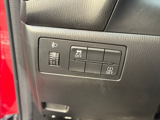 MAZDA馬自達 MAZDA 3  第10張相片